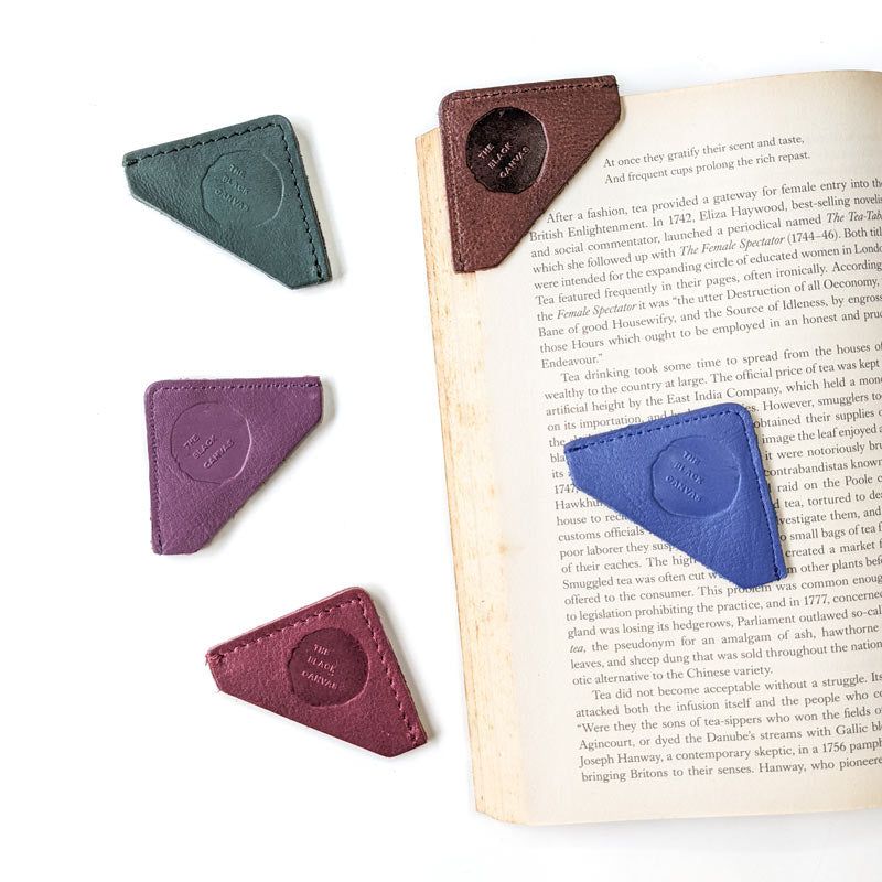 Corner Bookmarks - The Black Canvas