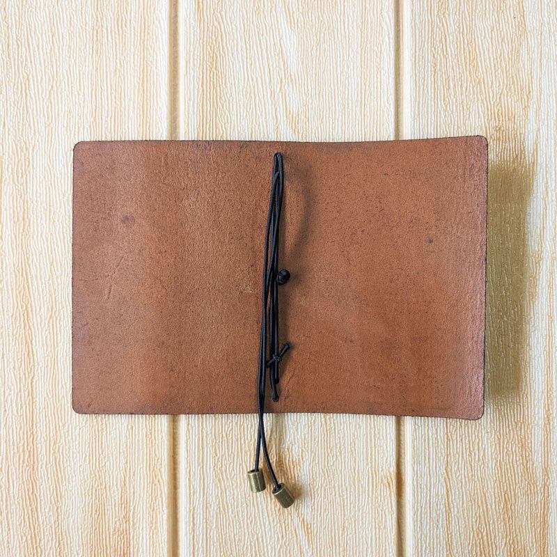 Chestnut Tan TBC Travellers Journal | Passport - The Black Canvas