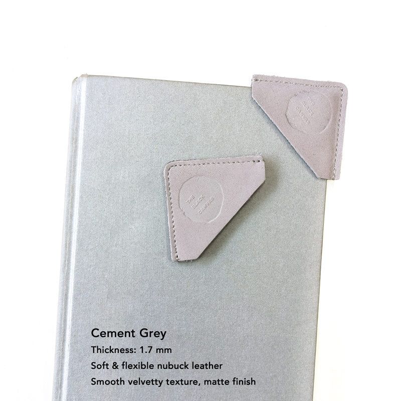 Corner Bookmarks - The Black Canvas