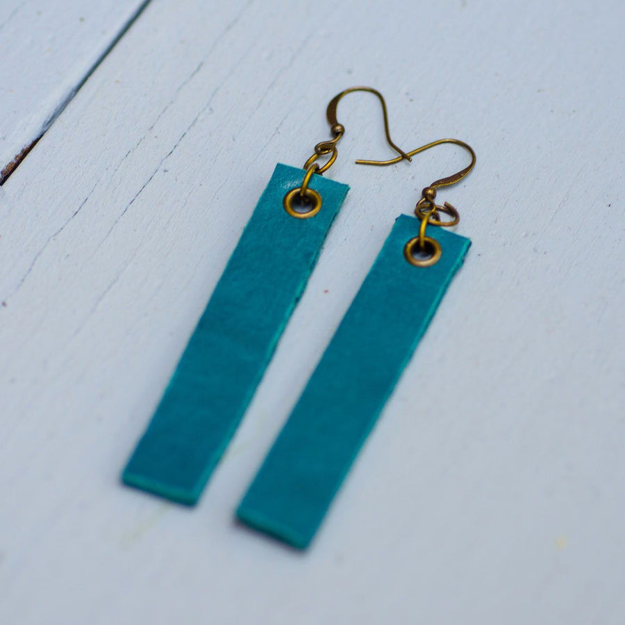 turqouise minimalist rectangular leather earrings with antique hooks, side view