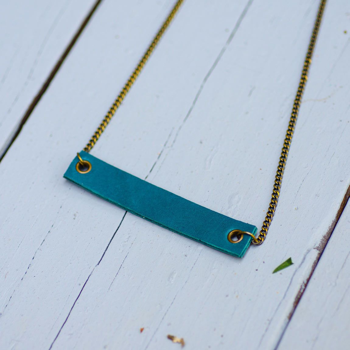 turqouise minimalist rectangular neck piece with antique chain